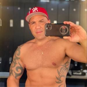 Meet your Posher, Alberto